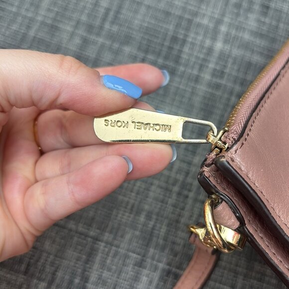 Michael Kors Blush Dark Pinkish Purple Leather Wristlet Clutch - Picture 3 of 8